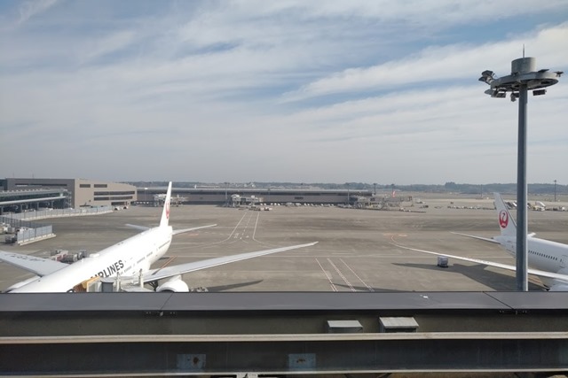 成田空港第二ターミナル展望デッキ
