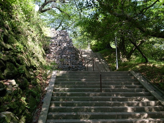 徳島城跡階段